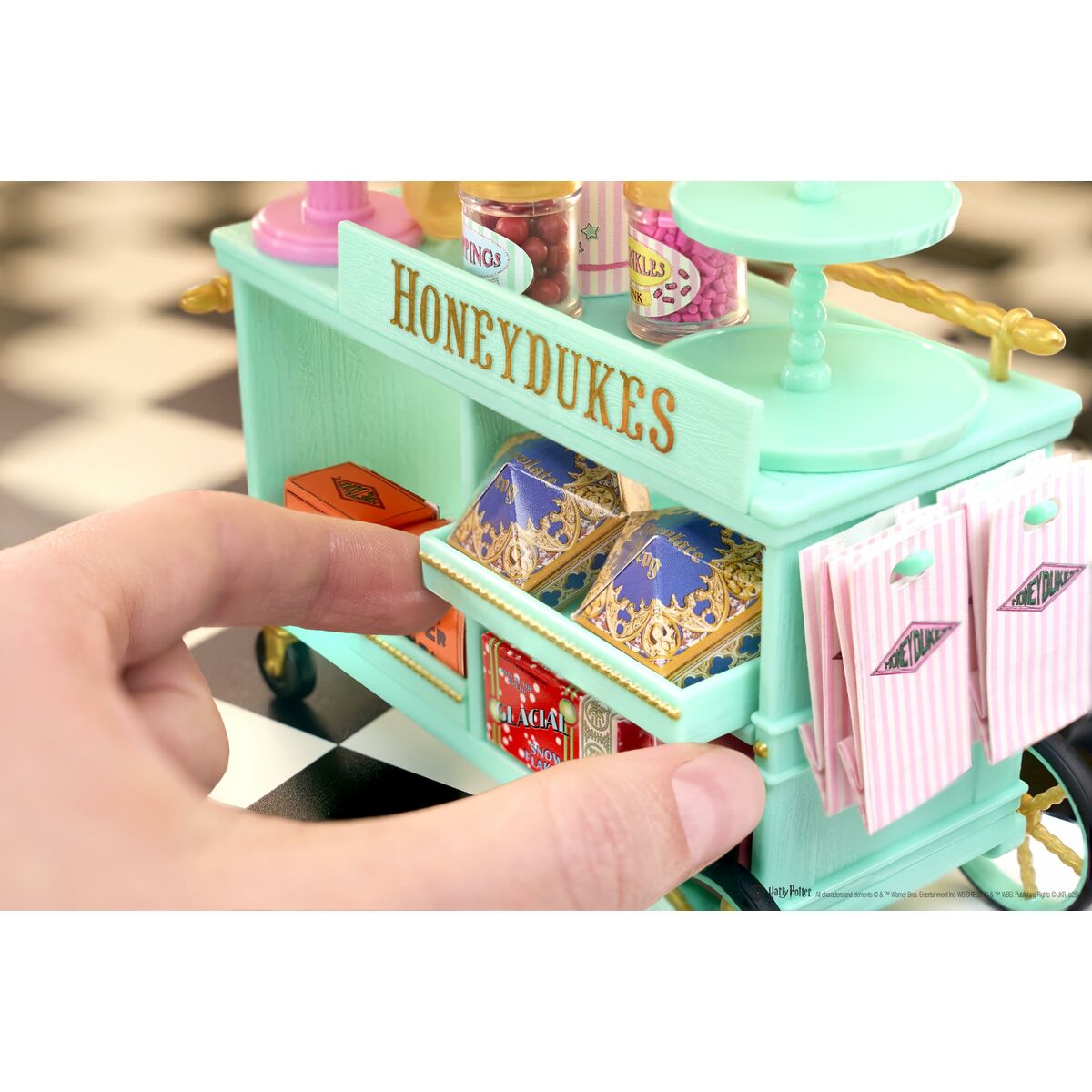 V4H86B455FA3EB43B6B6DE6F1E8902D1A21R6477633P10