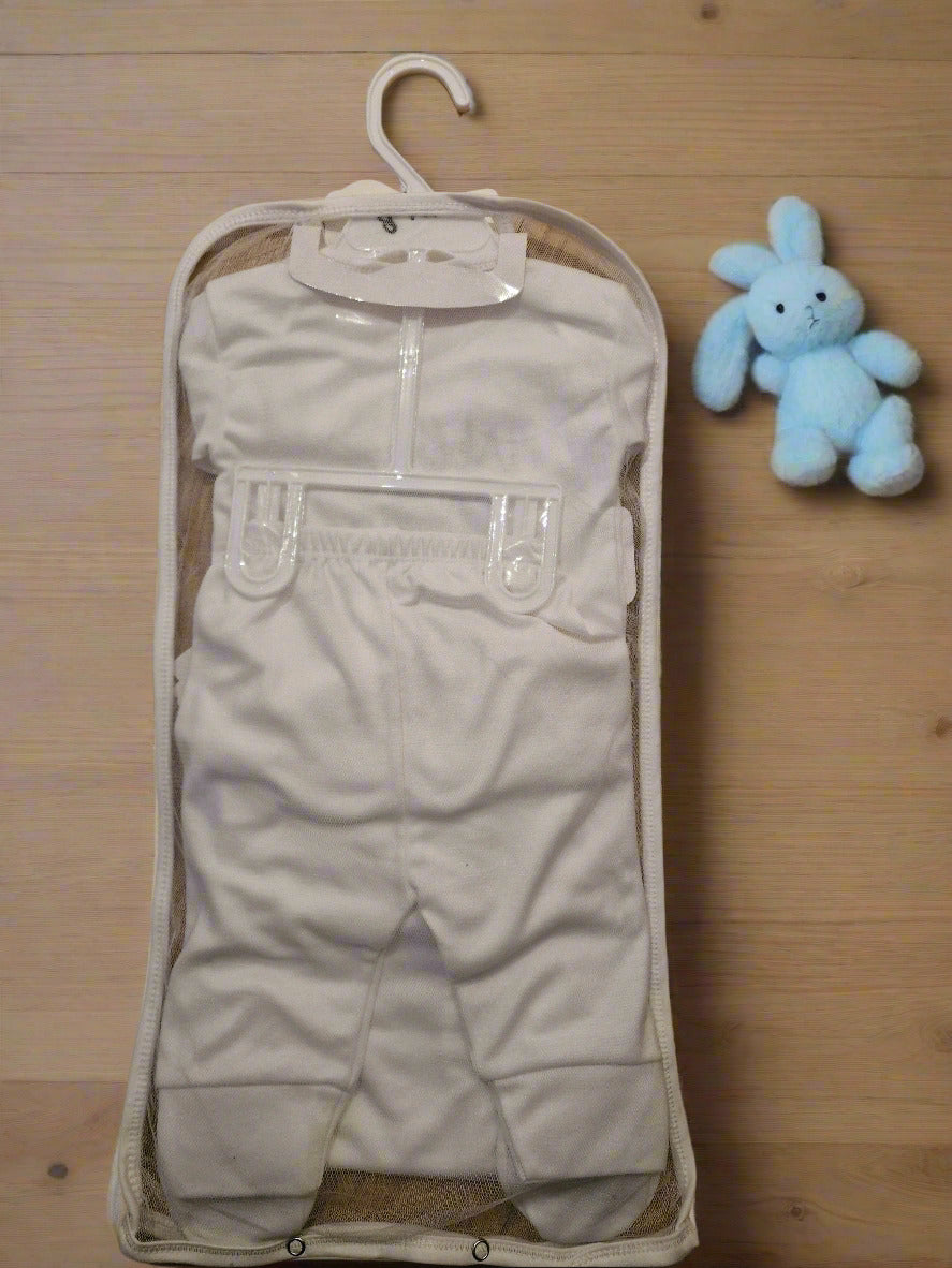 Welcome to the World, Little Prince’ – 10-Piece Baby Gift Set (Silver Lettering, 100% Cotton)