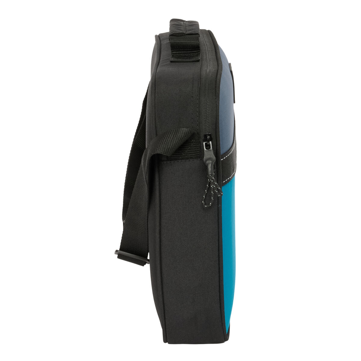 V4HCBEE0590801E6C123031DF21D8AD7043R5517677P3