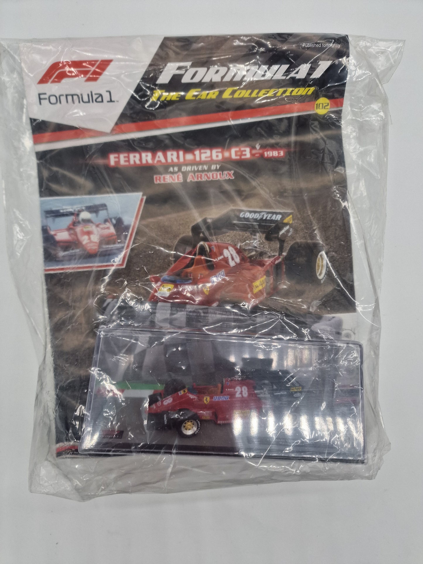 1:43  Model of Rene Arnoux Ferrari 126 C3 Formula 1 Car from 1983 With Magazine