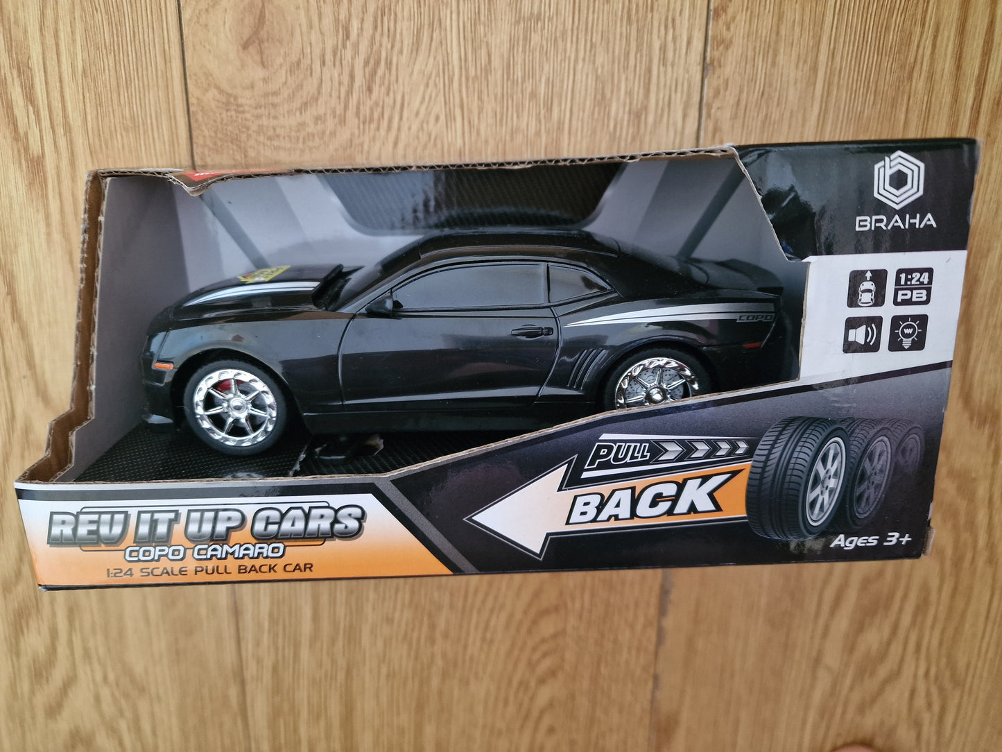 Copo Camaro Black 1:24 Scale Braha Rev It Up Toy Car