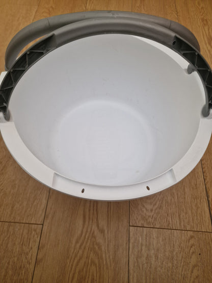 Stephanplast 16 Litre Laundry Bucket 2 Handles White