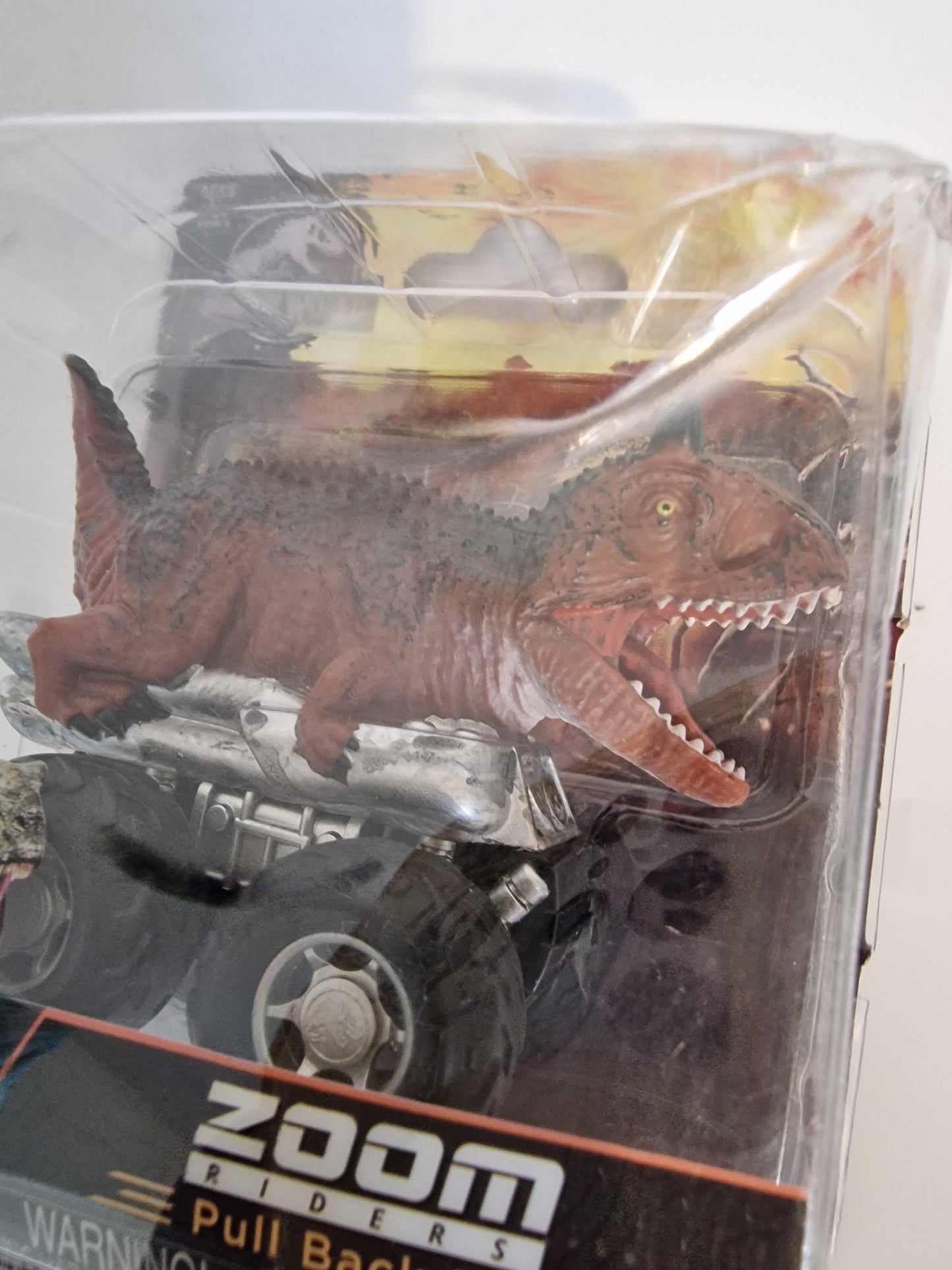 Jurassic World Carnotaurus Zoom Riders Pull Back Dino Car Vehicle Toy NEW