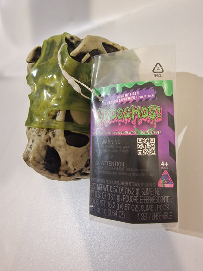 GrossMos! Surprise Dino Series 1 - Mystery Dinosaur Skull with Slime & Foam (New)