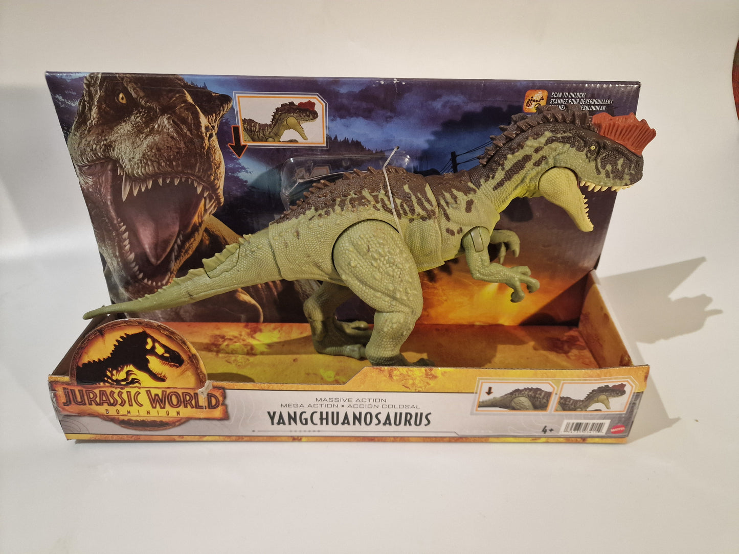 Mattel Jurassic World Dominion: Massive Action Yangchuanosaurus Action Figure