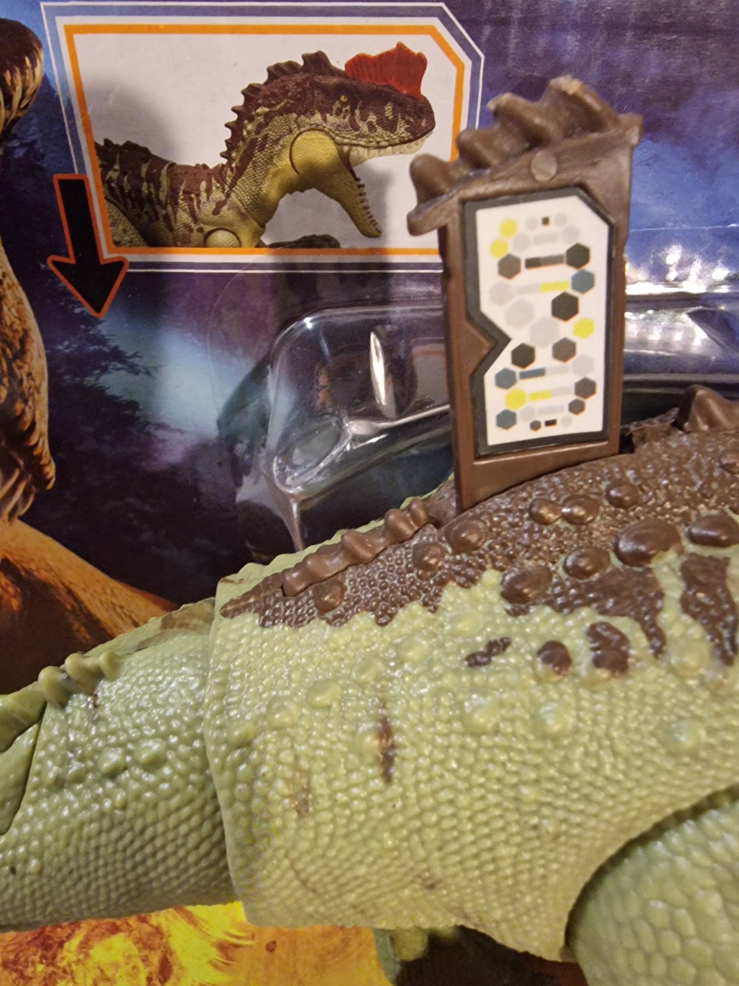 Mattel Jurassic World Dominion: Massive Action Yangchuanosaurus Action Figure