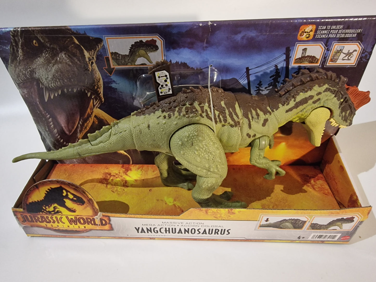 Mattel Jurassic World Dominion: Massive Action Yangchuanosaurus Action Figure