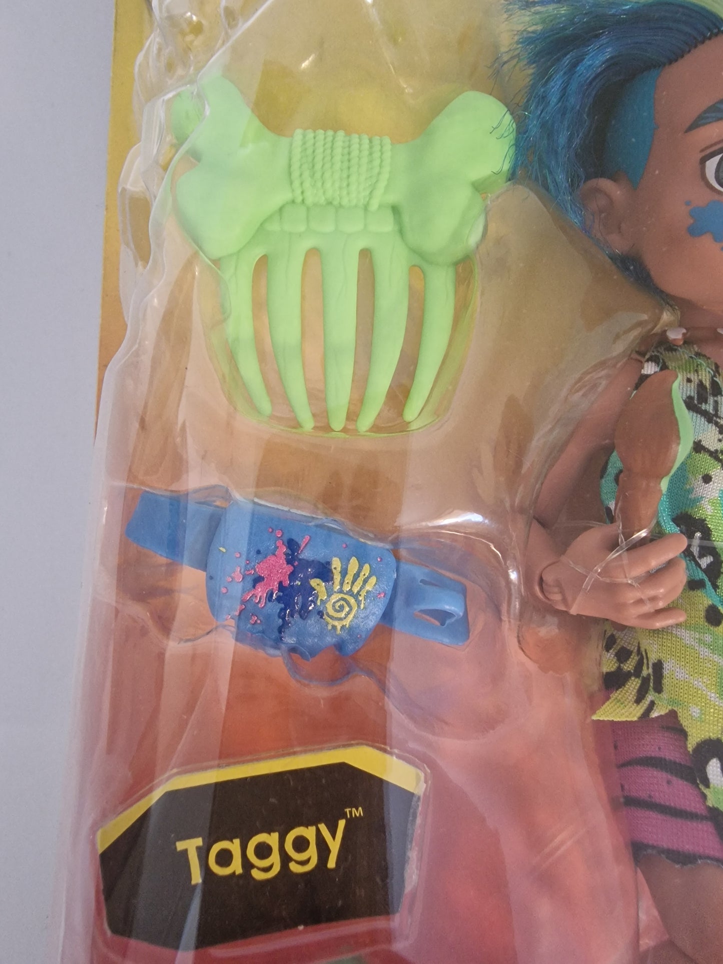 Cave Club Slate Doll With Pet Taggy And Accessories