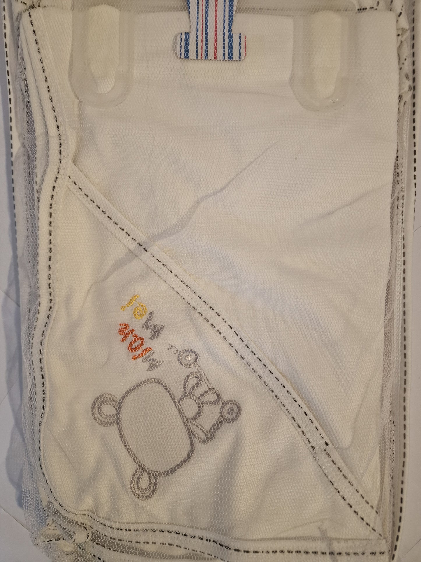 Juniors Premium 10-Piece Newborn Baby Gift Set – Neutral Bear Collection