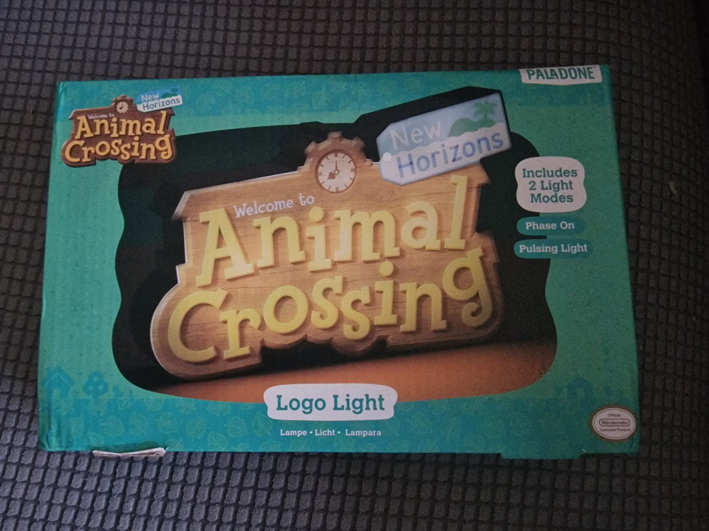 Animal Crossing: New Horizons Logo Light - Official Nintendo Paladone LED Lamp
