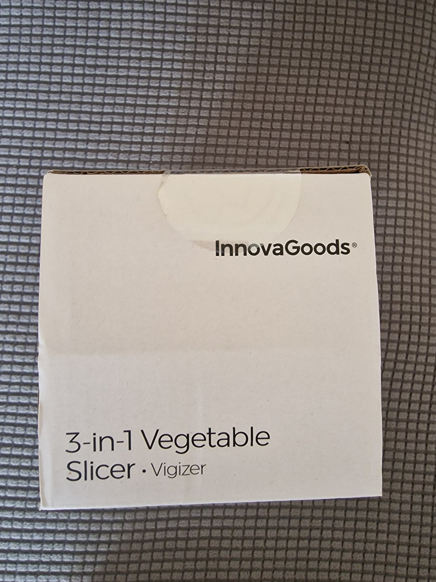 Vigizer 3-in-1 Vegetable Spiralizer & Manual Grater Kit (Innovagoods)