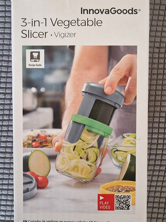 Vigizer 3-in-1 Vegetable Spiralizer & Manual Grater Kit (Innovagoods)