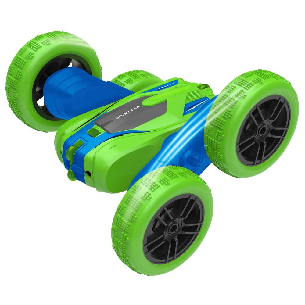 1:24 Spin n Stunt Radio Control Car in Green and Blue