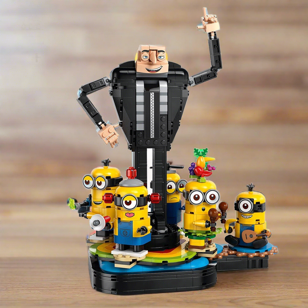 LEGO Despicable Me 75582 Brick-Built Gru and Minions Toy Set