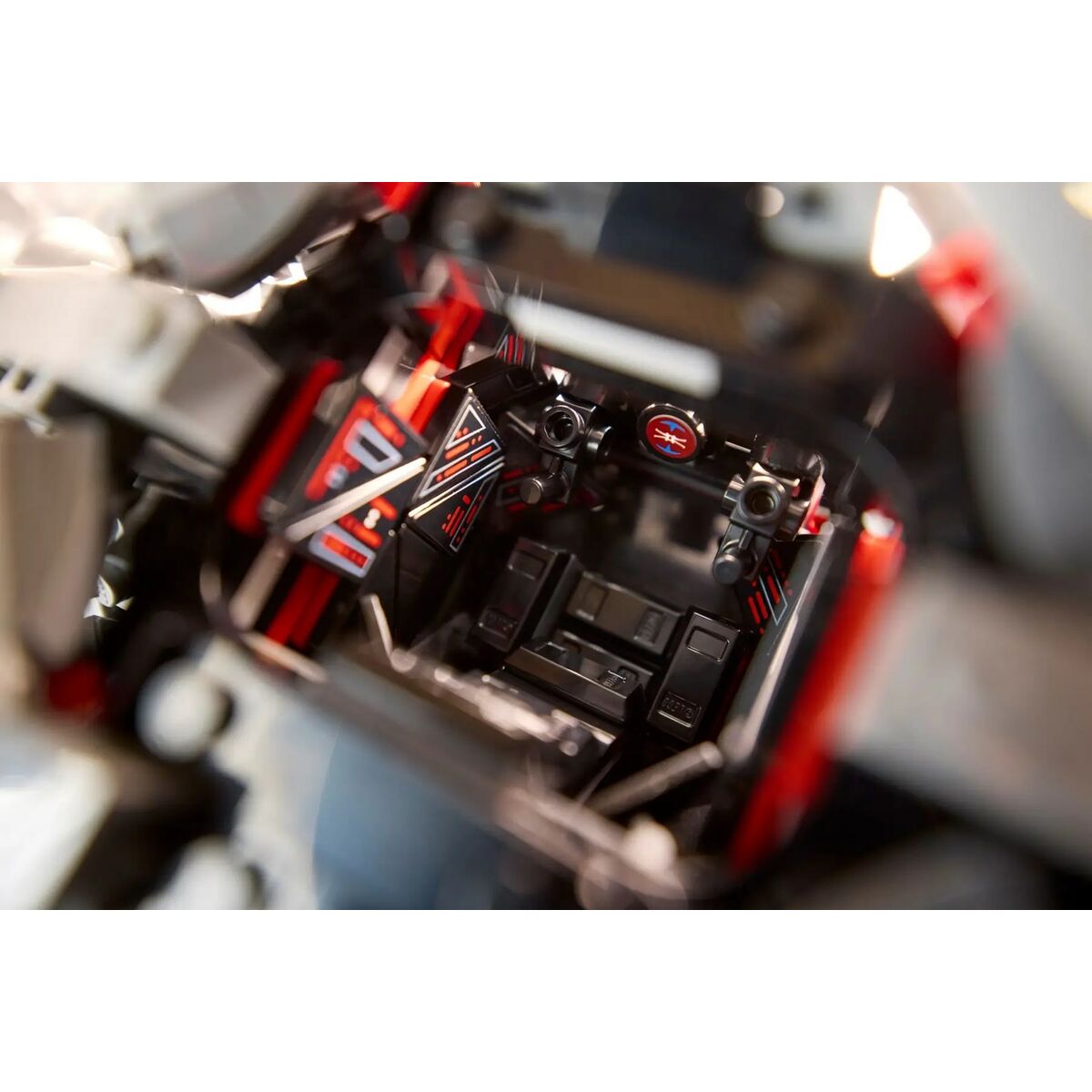 V6H2076FFE2FFF5599B41098256D83C2348R6469165P10