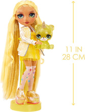 Načíst obrázek do prohlížeče Galerie, Rainbow High Fashion Doll with Slime &amp; Pet - Sunny Madison (Yellow) - 28 cm Shimmer Doll with Sparkle Slime, Magical Pet and Fashion Accessories