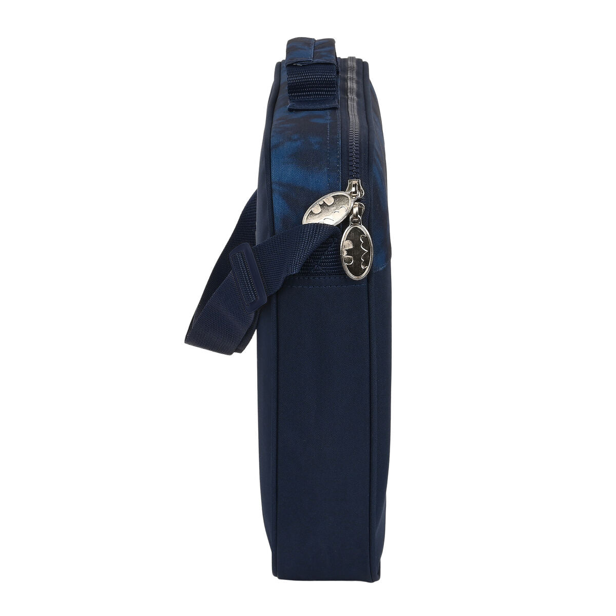 V8H224C772F8B598F951E61DABC16A9D39BR3930718P2