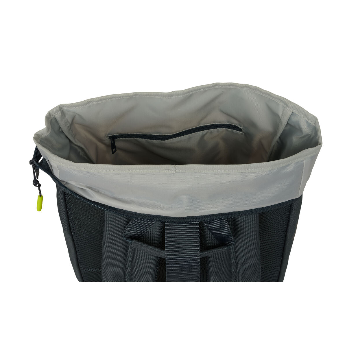 V5H681CBE70ED589EE4FE9272569EB4E15BR6130811P3