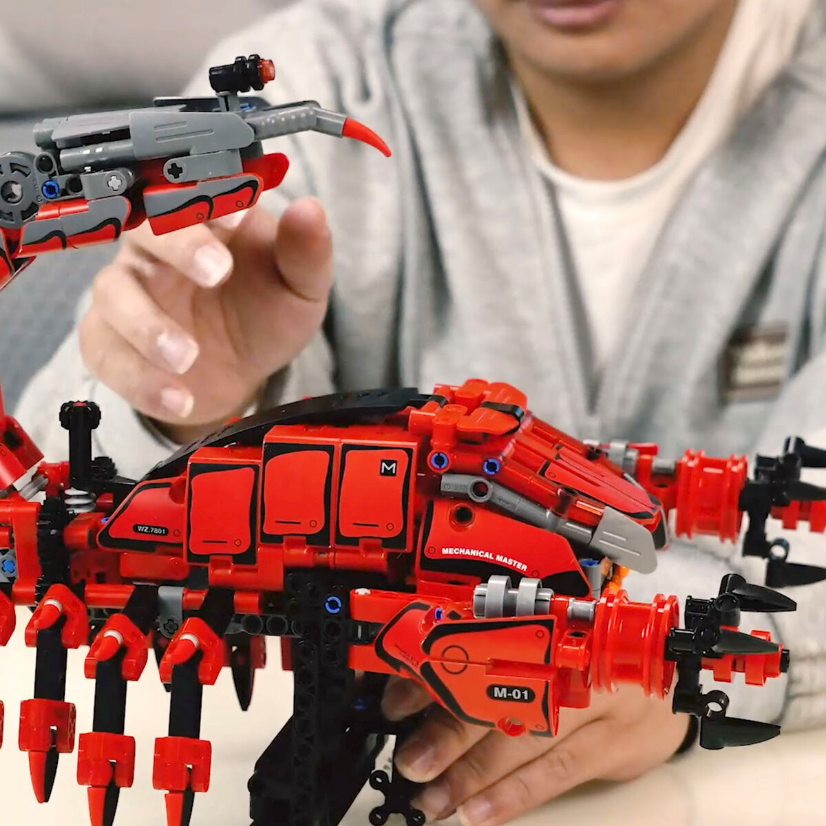 V5H3D1F7B529C87D8DE9DA7132F35714FE7R5528590P5