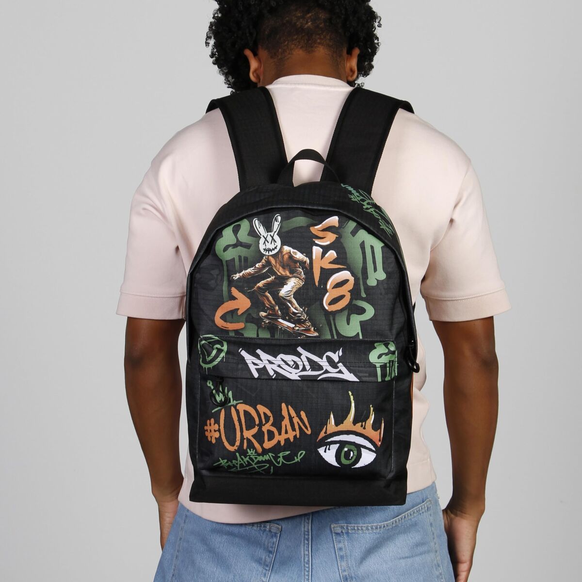 V3HFB9AC86E28502C30374BE0E97FF69C5AR7560261P9