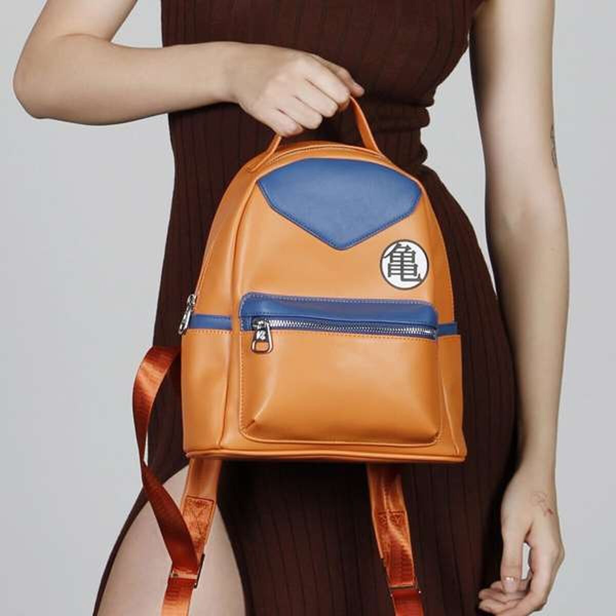 V2HA9055192FAD62BAF2F4C32D11ADF9661R7557664P10