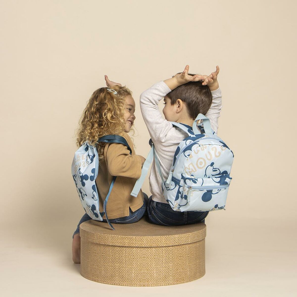 V5HC474AC6F47B21575A41365422E80E7A1R6009640P7