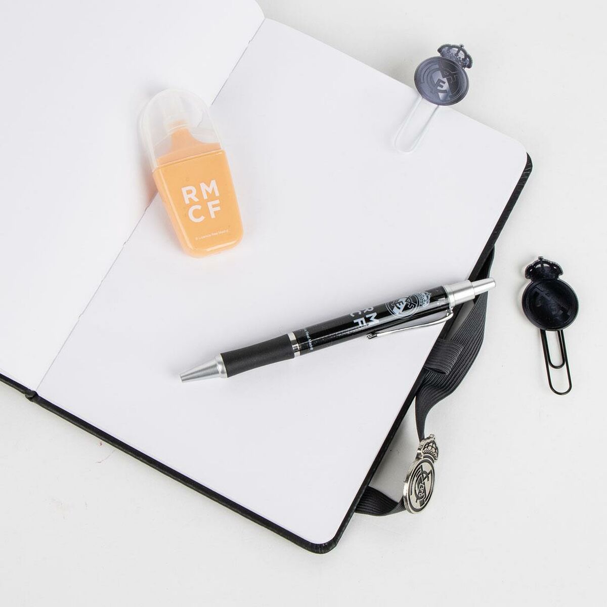 V3H676A356D4082F8113C625FC1C4039CADR6867940P3