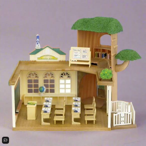 Sylvanian Families Country Tree School Gift Set