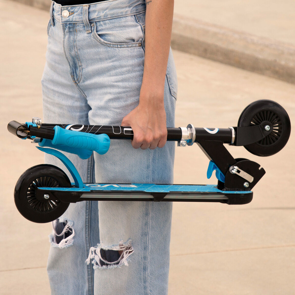 V4H06907F988BFE1AC3E7D6A95F01D3381CR7251442P3