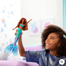 Load image into Gallery viewer, The Little Mermaid Disney Ariel Fashion Doll