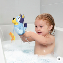 Načíst obrázek do prohlížeče Galerie, TOMY Toomies Swimming Bluey Bath Toy