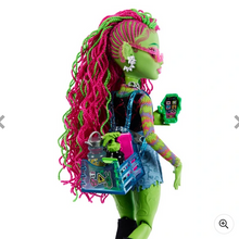 Načíst obrázek do prohlížeče Galerie, Monster High Venus McFlytrap Fashion Doll