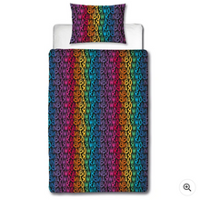 Load image into Gallery viewer, Rainbow High Single Reversible Duvet Set