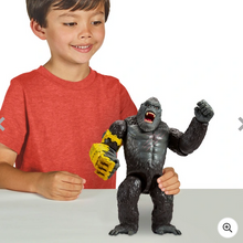 Načíst obrázek do prohlížeče Galerie, Monsterverse Godzilla x Kong: The New Empire 28cm Giant Kong Figure