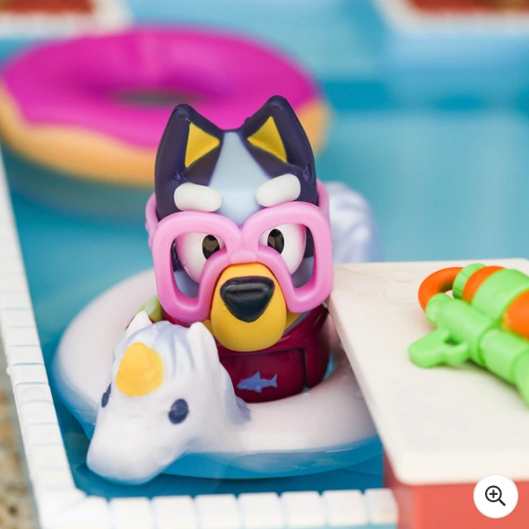 Bluey Pool Time Fun Playset