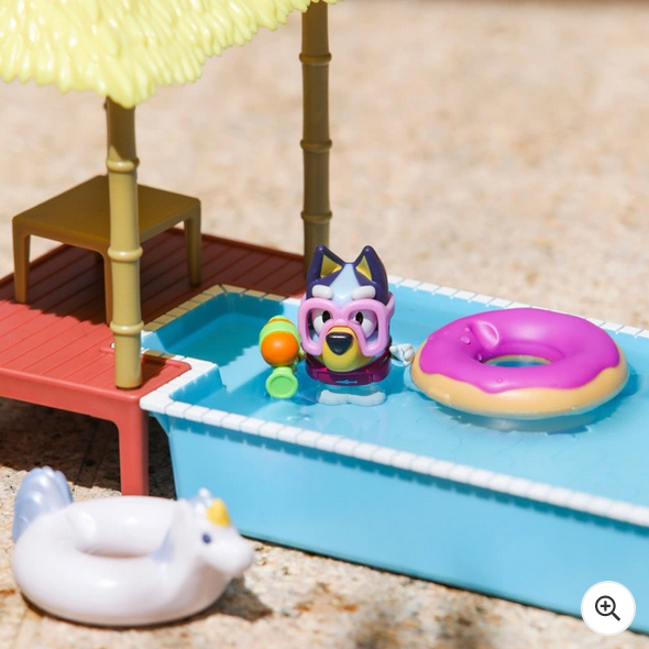 Bluey Pool Time Fun Playset