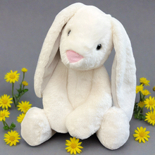 Načíst obrázek do prohlížeče Galerie, World&#39;s Softest Plush 50cm Noah the Cream Bunny