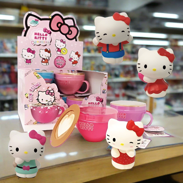 Hello Kitty Cappuccino Surprise Figure 1 supplied