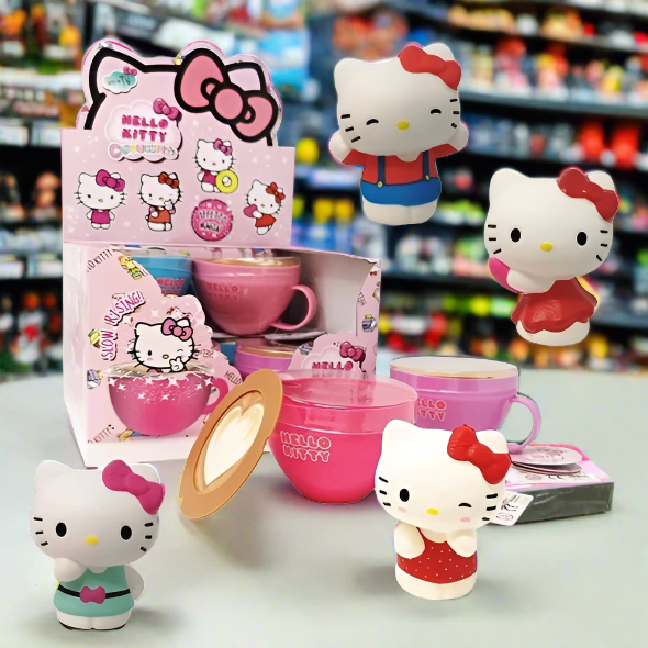 Hello Kitty Cappuccino Surprise Figure 1 supplied