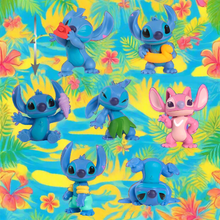 Load image into Gallery viewer, Disney&#39;s Stitch Collectible 7 Piece Figure Set