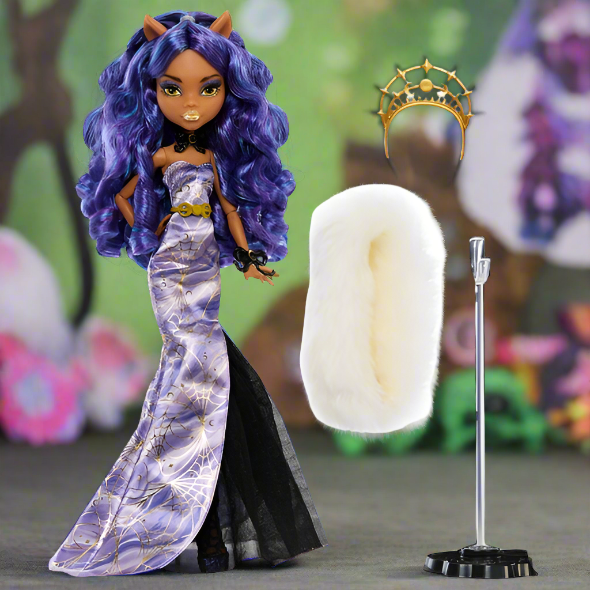 Monster High Howliday Winter Edition Clawdeen Wolf Doll