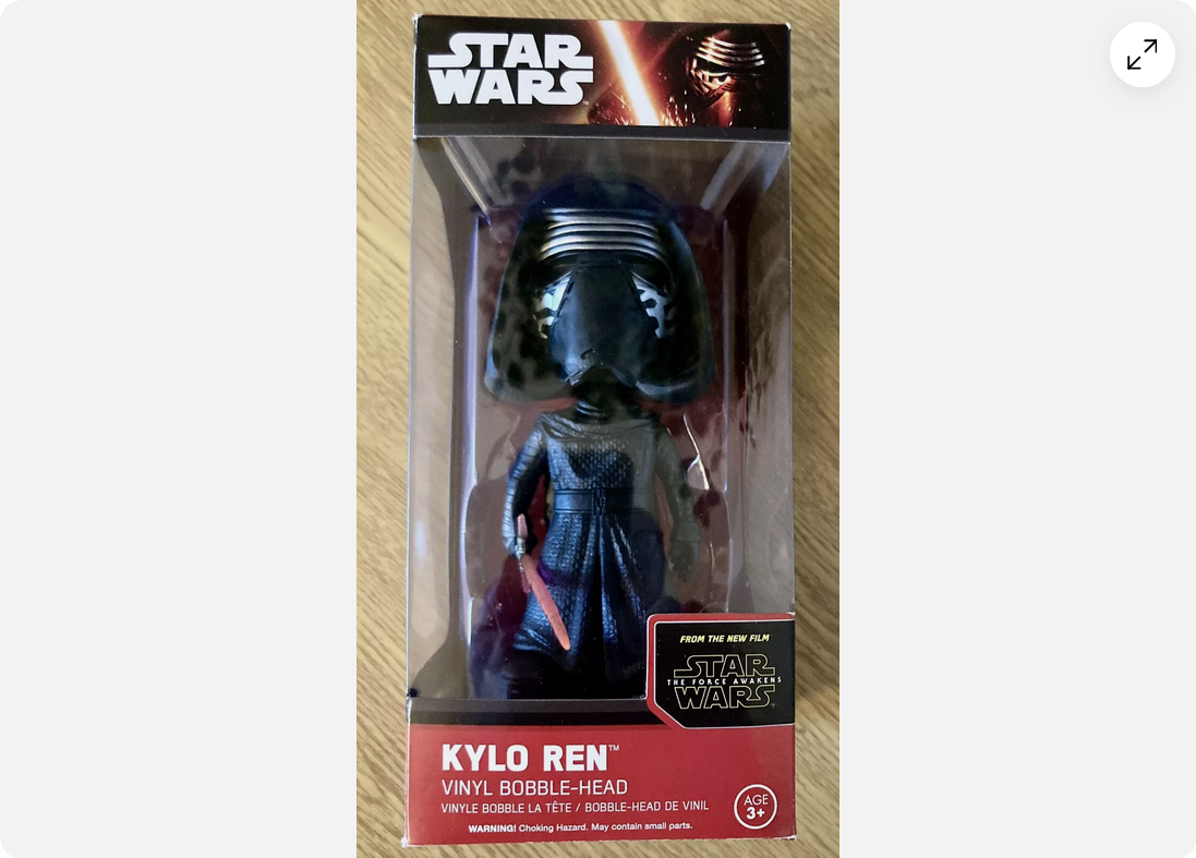 Funko Wobbler Bobble Head Figure Star Wars  Kylo Ren Action Figure