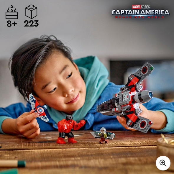LEGO Marvel 76292 Captain America vs. Red Hulk Battle Set