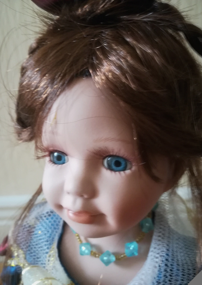 16 Inch Porcelain Doll In Snow White Outfit Boxed