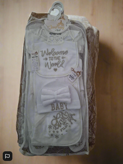 Newborn Baby Gift Set – ‘Welcome to the World’ Edition (10-Piece, 100% Cotton) Gold Lettering