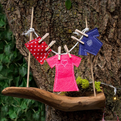 The Irish Fairy Door Female Washing Line Playset