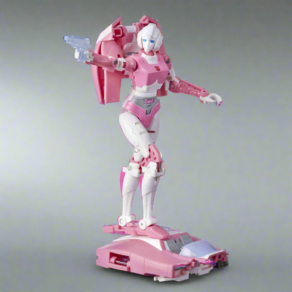 Transformers War For Cybertron Earthrise Arcee Deluxe Collectible Action Figure