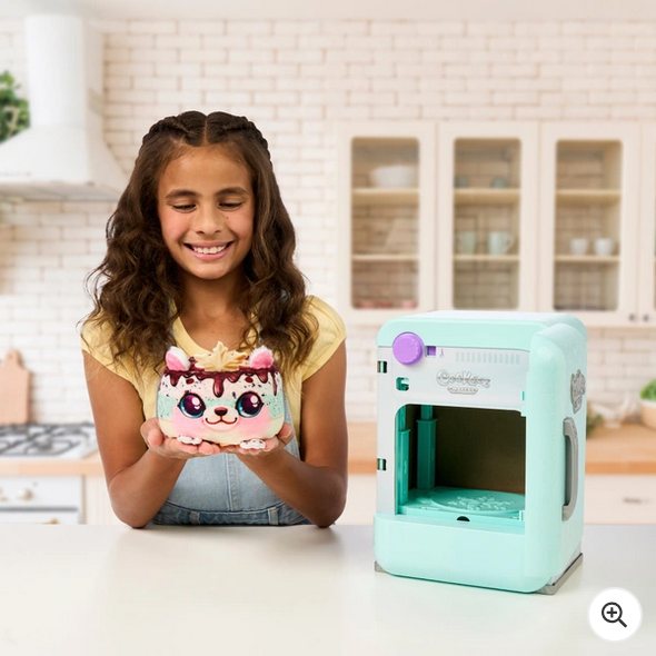 Cookeez Makery Freezy Cakez Fridge Playset