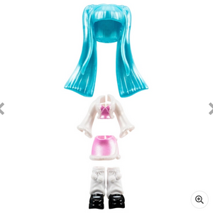 Royale High Deluxe Figure Ice Fairy Fashion Doll