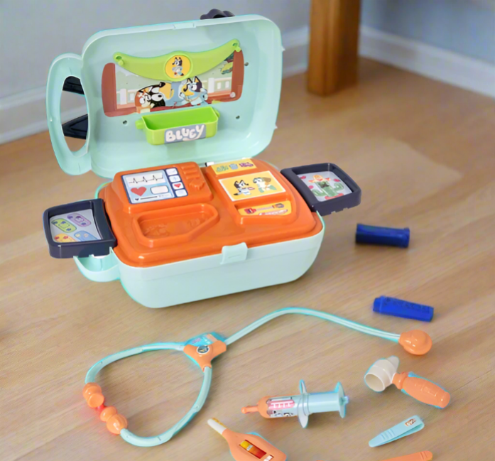 Bluey's Medical Case Playset